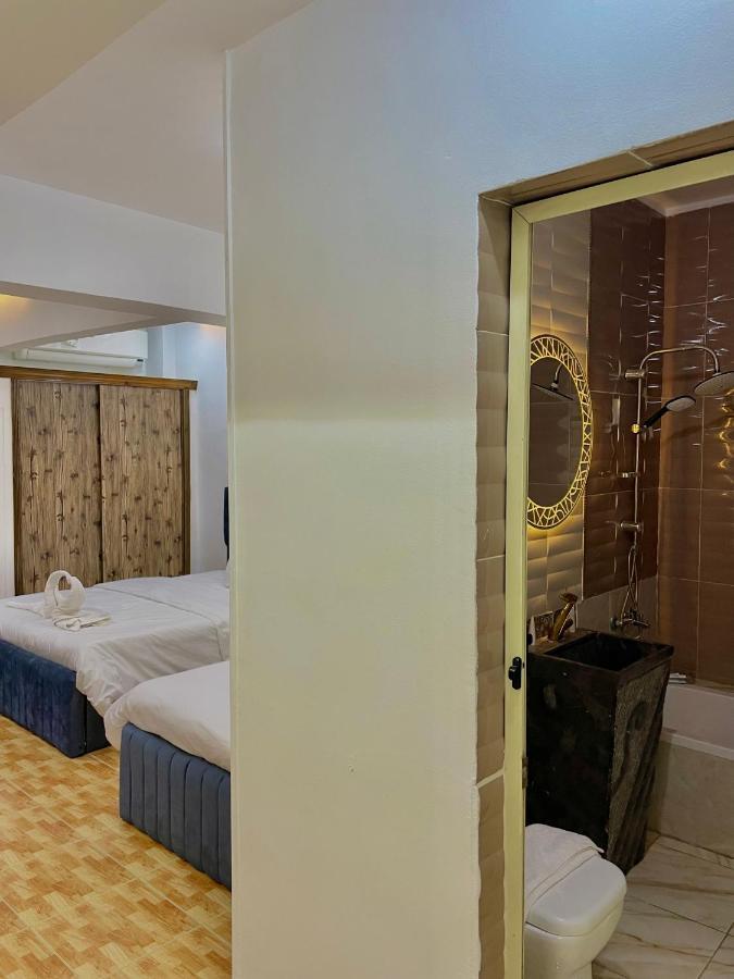 Cheops Pyramids Inn Kafrat al Jabal Exterior foto